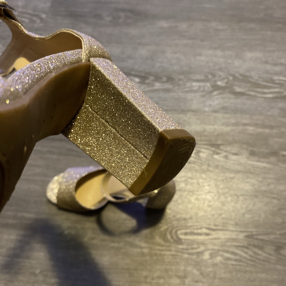JESSICA SIMPSON "SHERRON" ANKLE STRAP BLOCK HEEL SANDAL GOLD GLITTER FINISH 10M - Picture 10 of 16